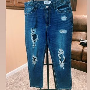 Boyfriend jeans size 11
